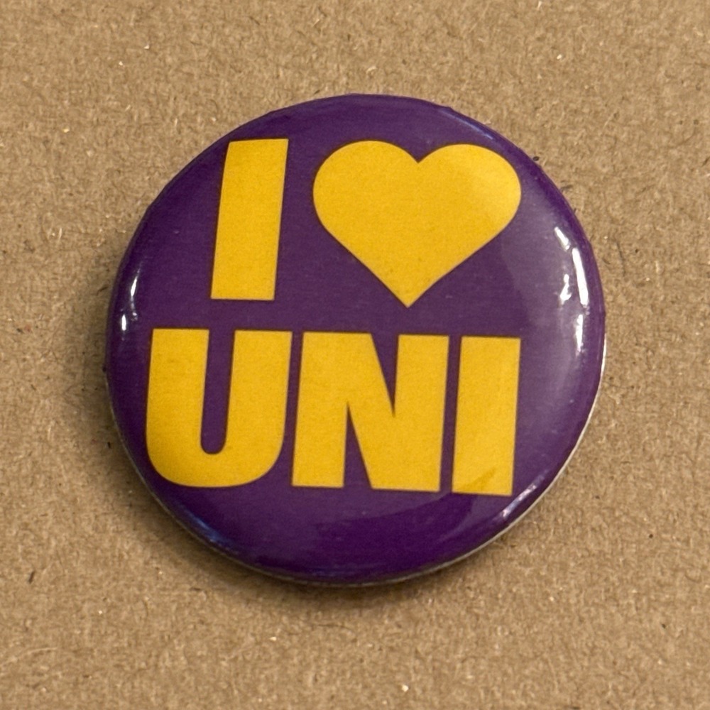 I Love UNI University Of Northern Iowa Heart Pinback Button Pin Round Circle